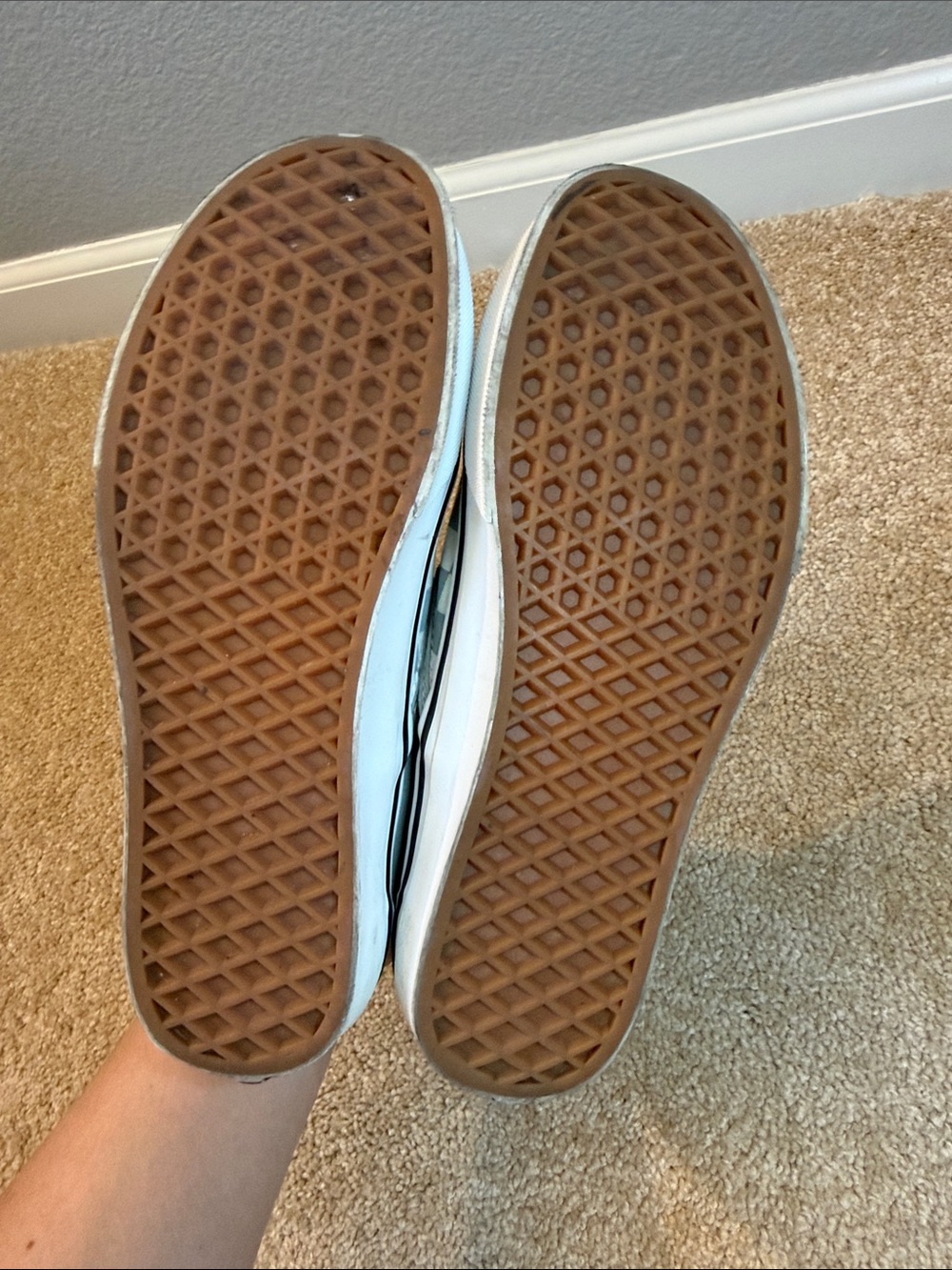 Vans Slip-On Checkerboard Sneakers - Gray & White Size 8.5 Women’s - Picture 8 of 8